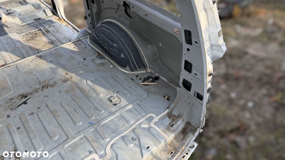 O3 CADILLAC ESCALADE IV 2014 - ESV ĆWIARTKA BŁOTNIK POSZYCIE PRAWY TYŁ TYLNY - 4