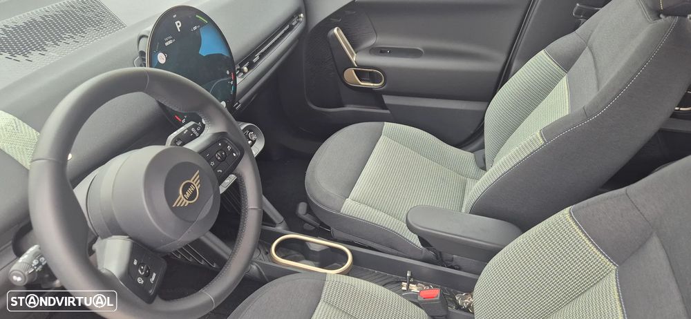 MINI Aceman SE Favoured - 10
