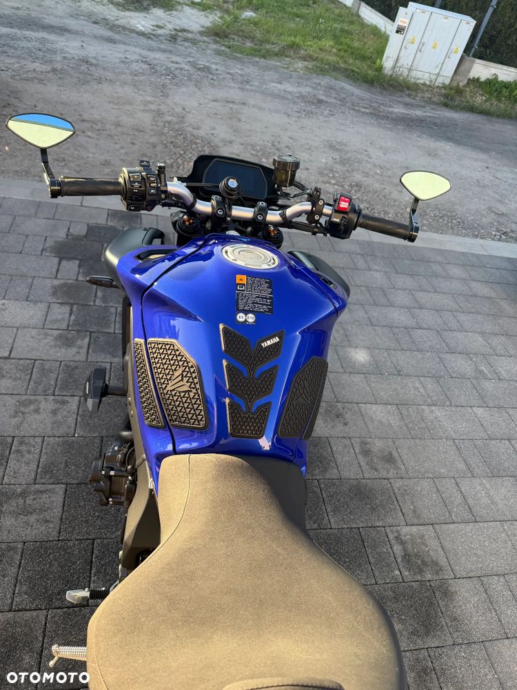 Yamaha MT - 4