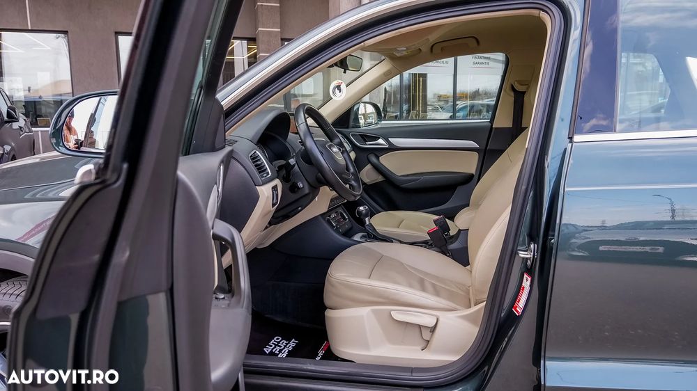 Audi Q3 2.0 TDI Quattro Stronic Sport - 24