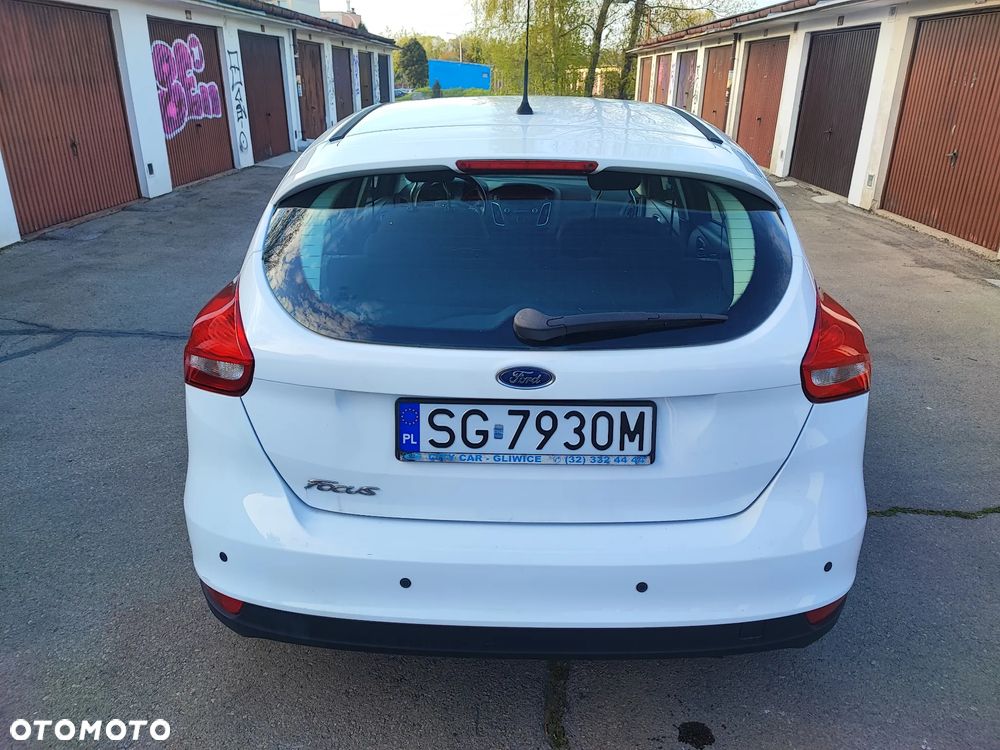 Ford Focus 1.6 Trend - 5