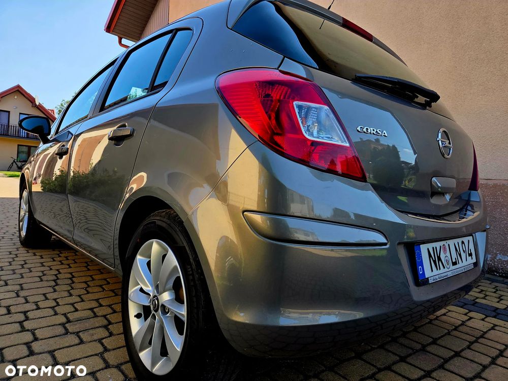 Opel Corsa 1.2 16V Enjoy - 14