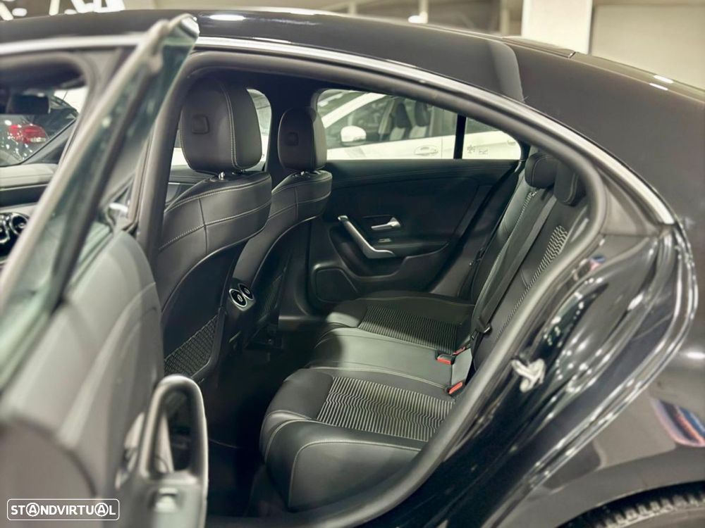 Mercedes-Benz CLA 220 - 12