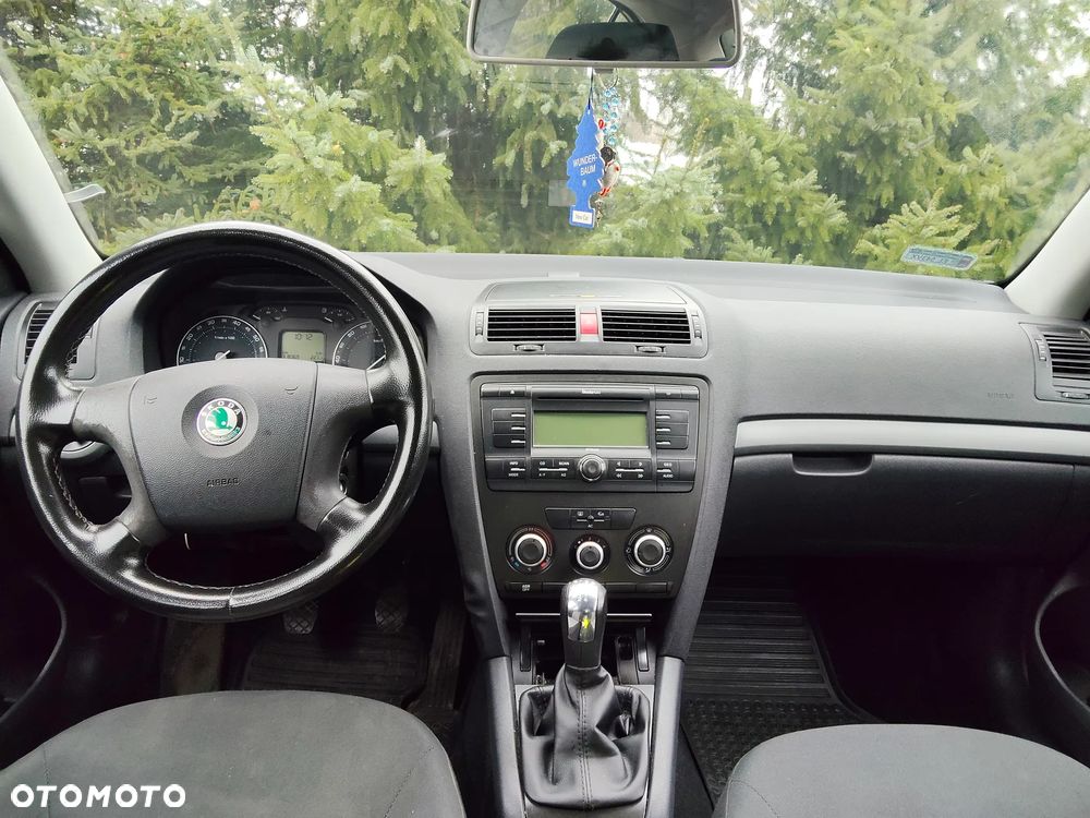 Skoda Octavia 1.6 Mint - 5