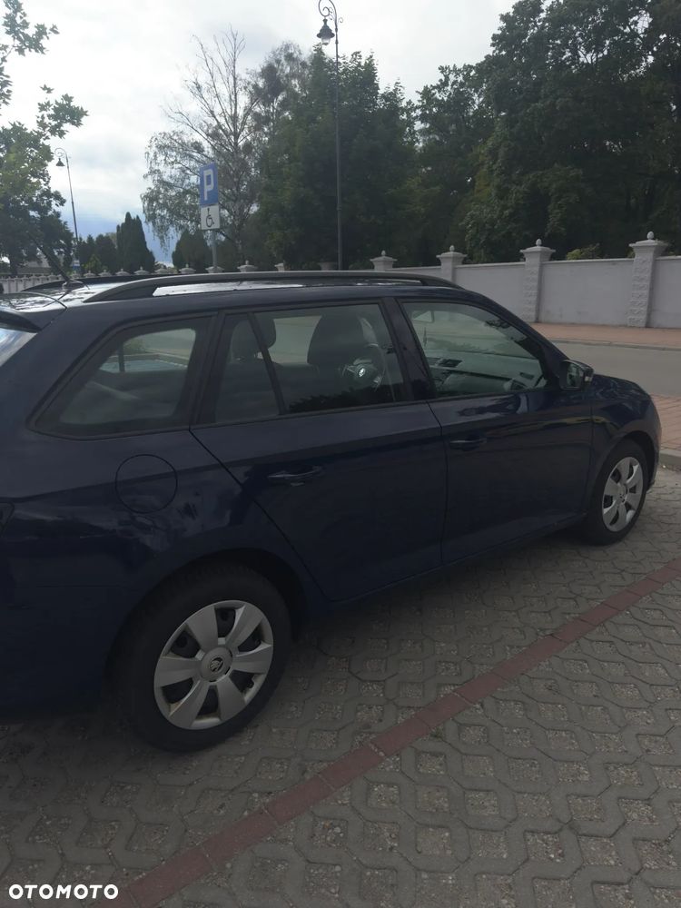 Skoda Fabia 1.0 TSI Active - 5