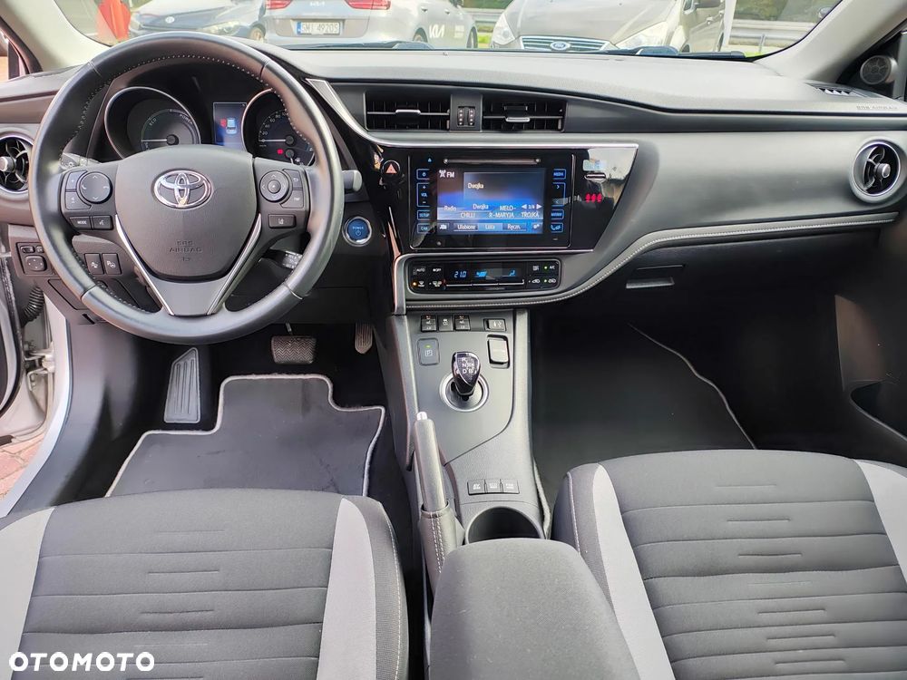 Toyota Auris Hybrid 135 Premium - 20