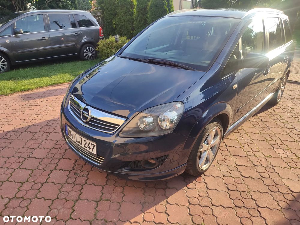 Opel Zafira - 14