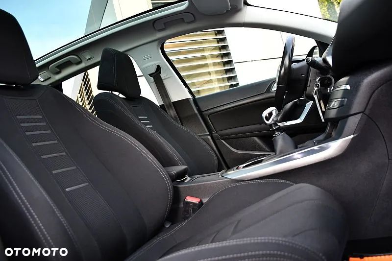 Peugeot 308 SW BlueHDi 120 Stop & Start Allure - 25