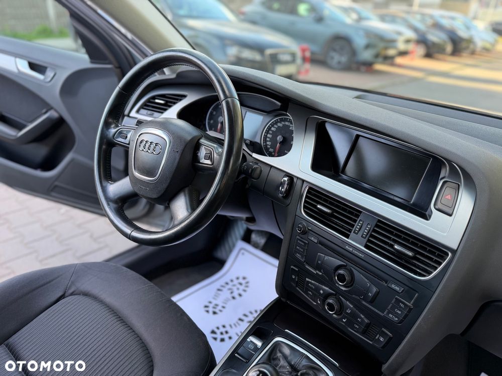 Audi A4 Limousine 1.8 TFSI multitronic S line Sportpaket - 29