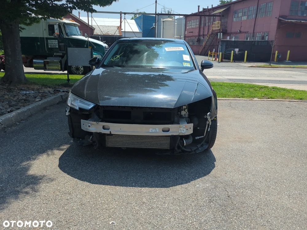 Audi A4 Limousine - 21