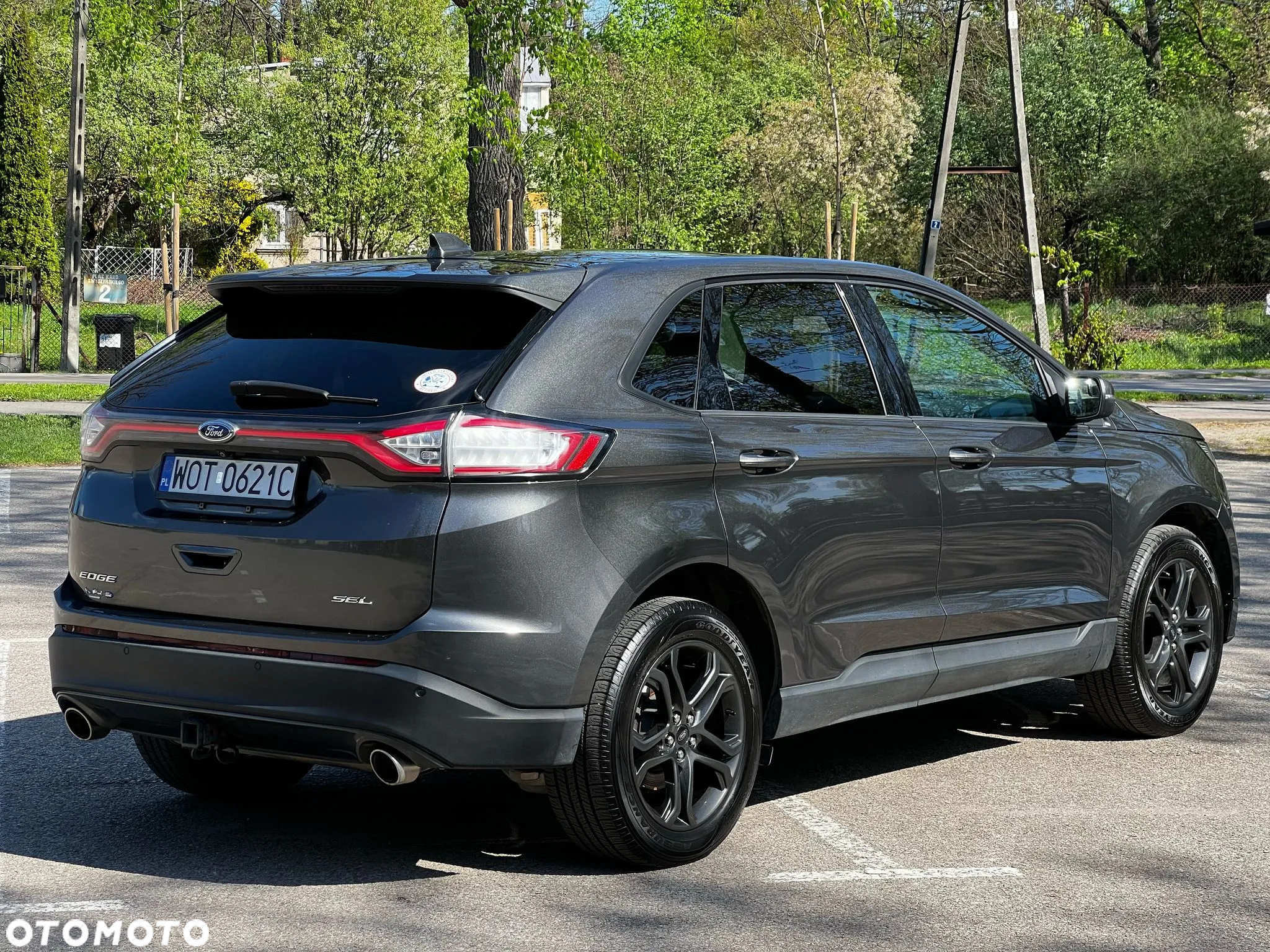 Ford Edge - 12