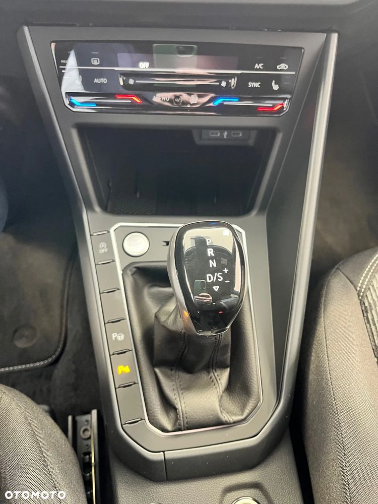 Volkswagen Taigo 1.5 TSI ACT R-Line Plus DSG - 11