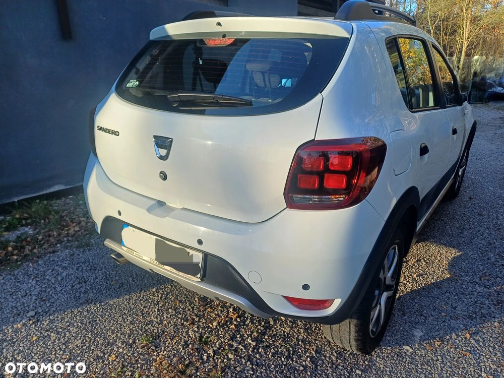 Dacia Sandero Stepway TCe 90 (S&S) Essential - 5