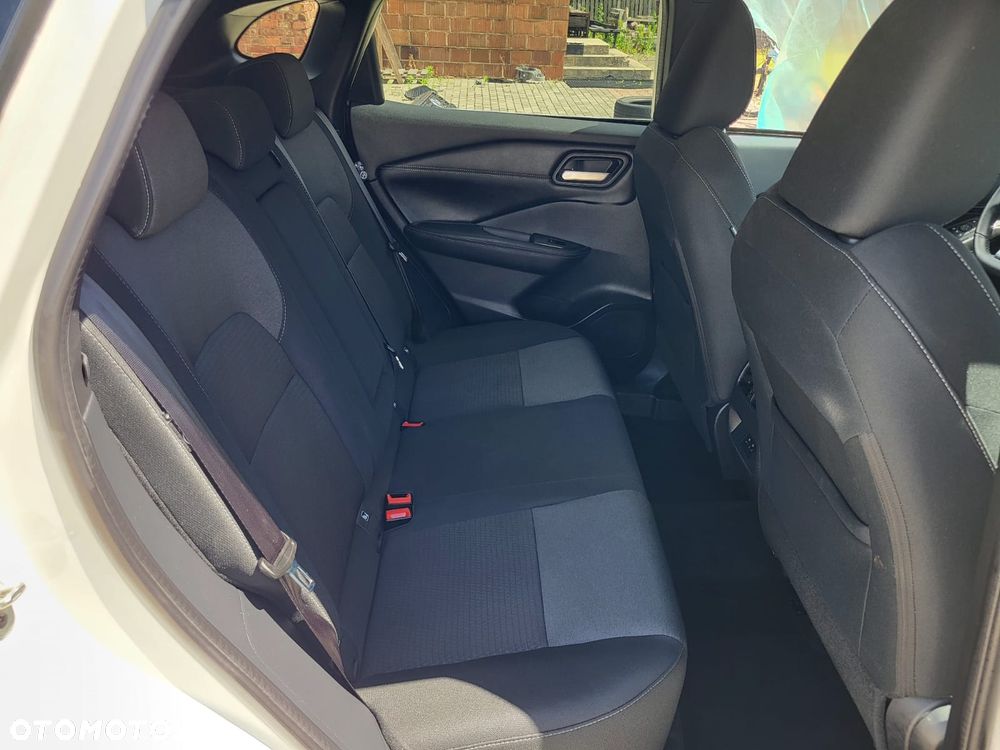 Nissan Qashqai - 22
