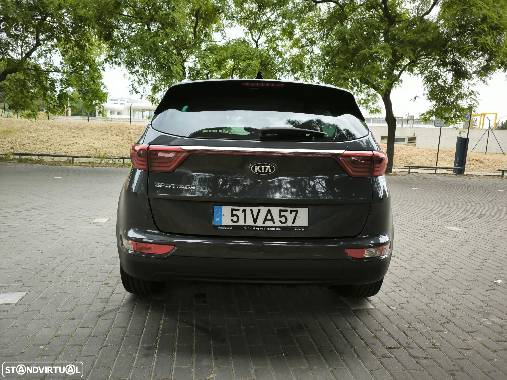 Kia Sportage 1.6 CRDI ISG SX - 12