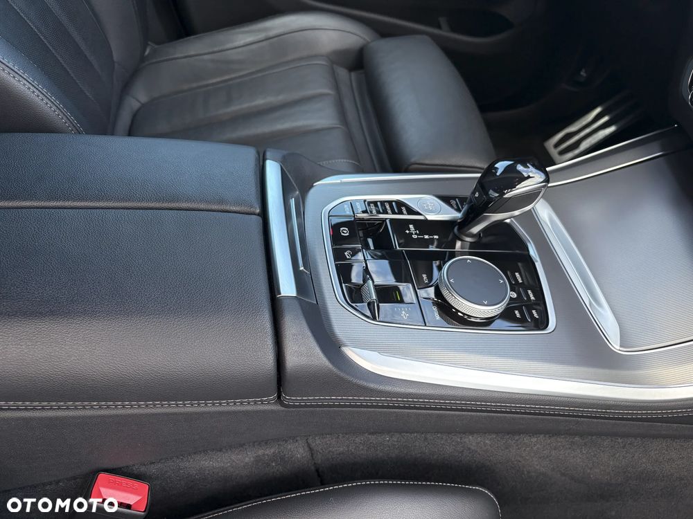 BMW X5 xDrive25d - 7