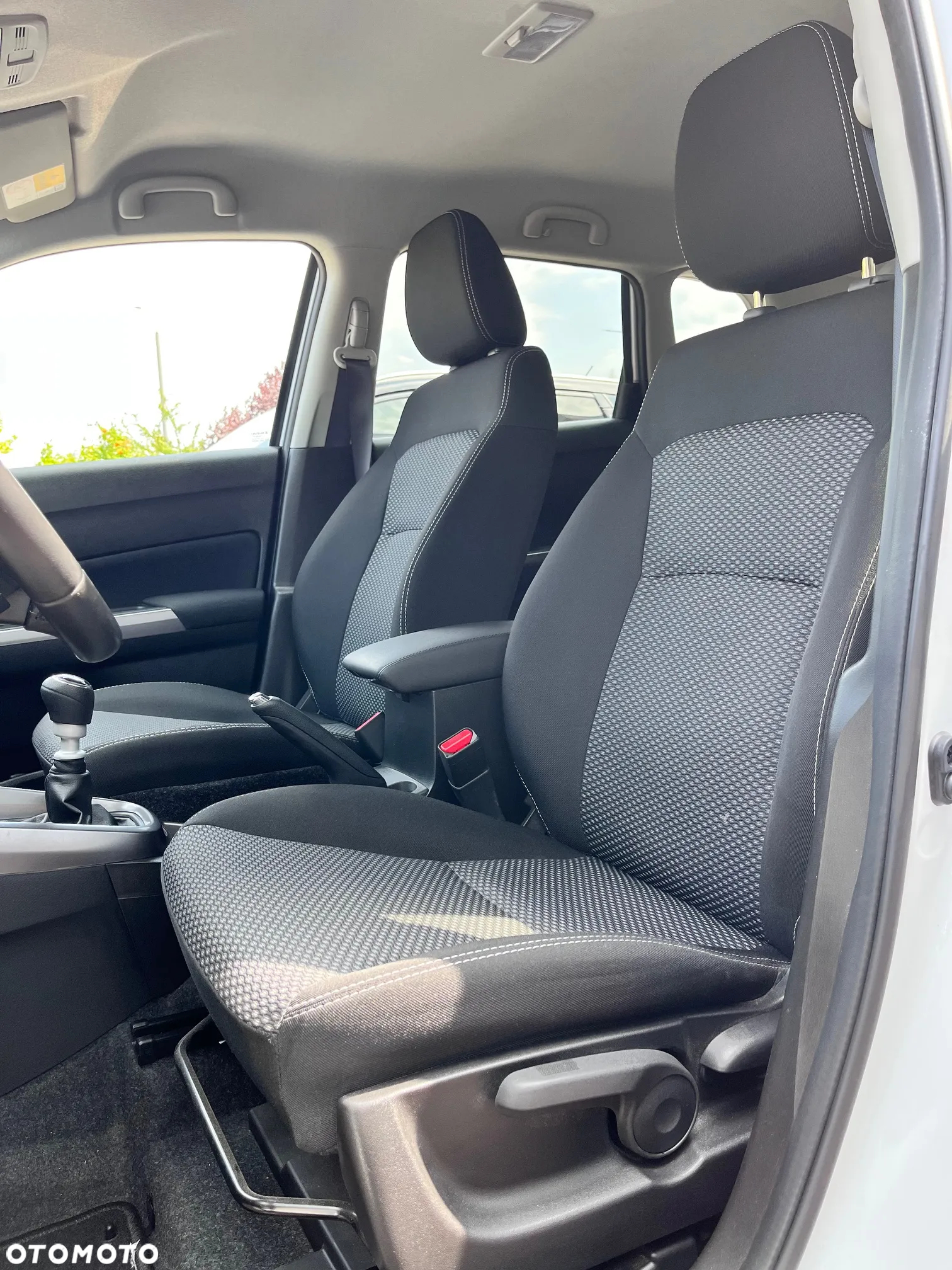 Suzuki Vitara 1.4 Boosterjet Premium 2WD - 16