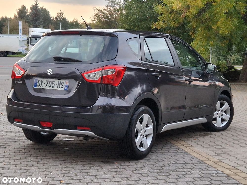 Suzuki SX4 S-Cross 1.6 DDiS 4x2 Comfort - 4