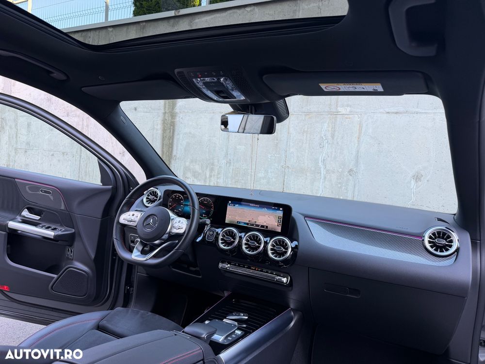 Mercedes-Benz GLA - 17