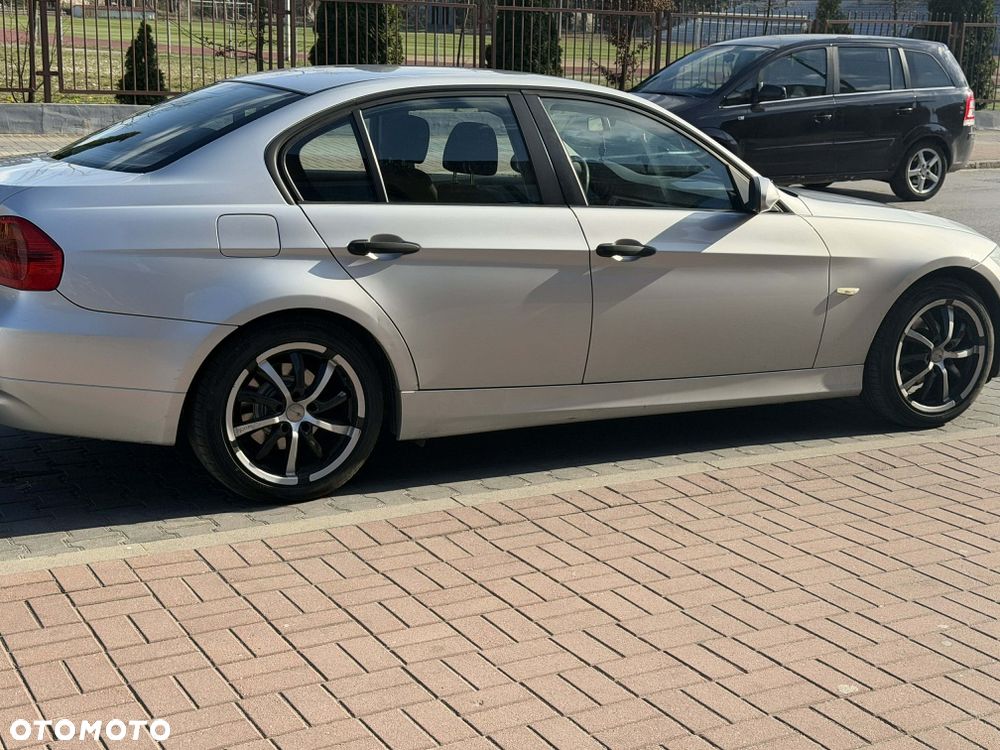BMW Seria 3 - 2