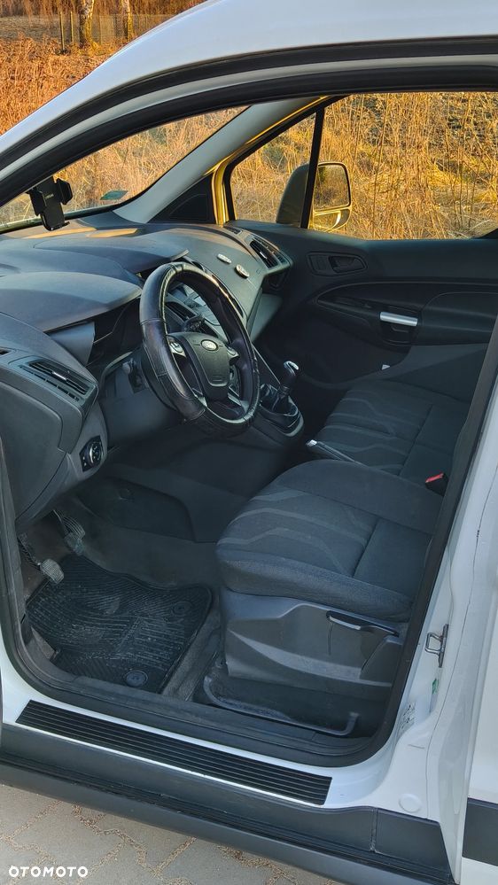 Ford Transit Connect - 24