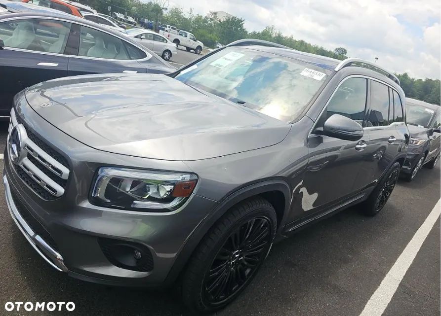 Mercedes-Benz GLB 250 4Matic 8G-DCT AMG Line - 1