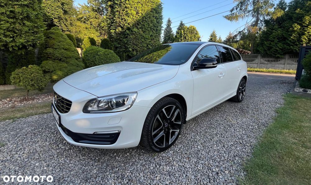 Volvo V60 - 1