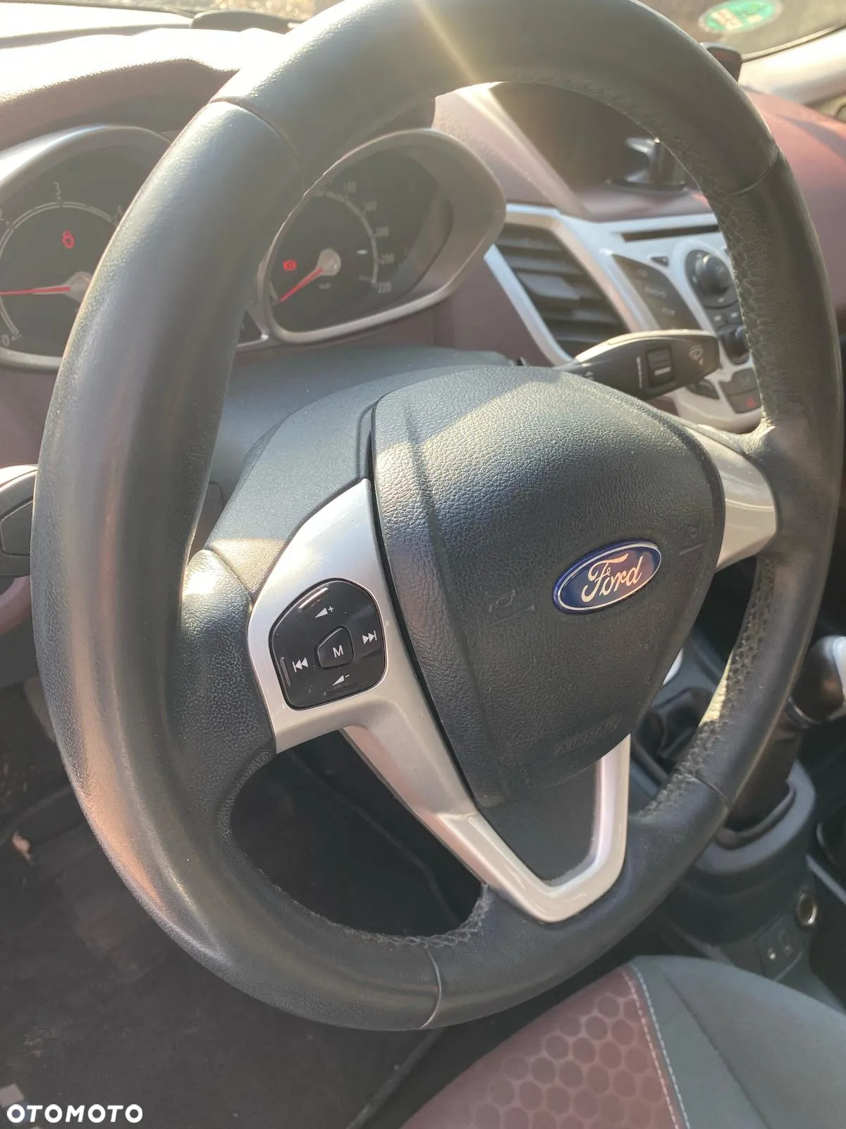 Ford Fiesta 1.4 TDCI Champions Edition - 20