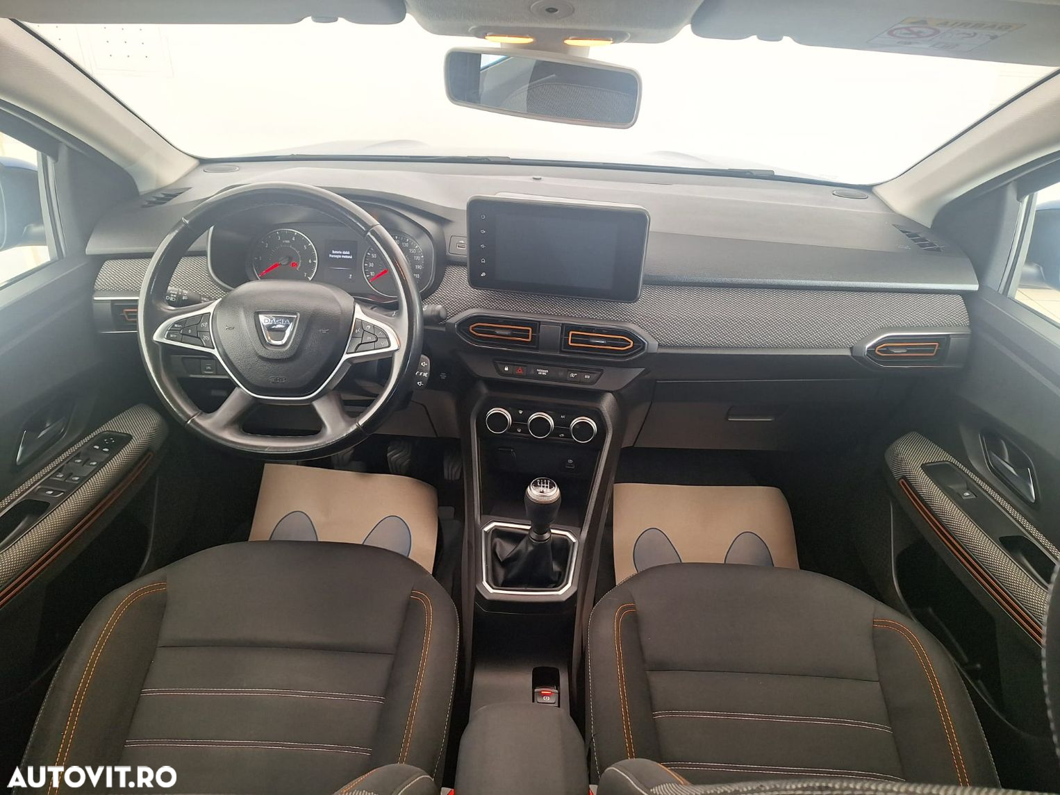 Dacia Sandero Stepway TCe 90 MT6 Comfort - 3