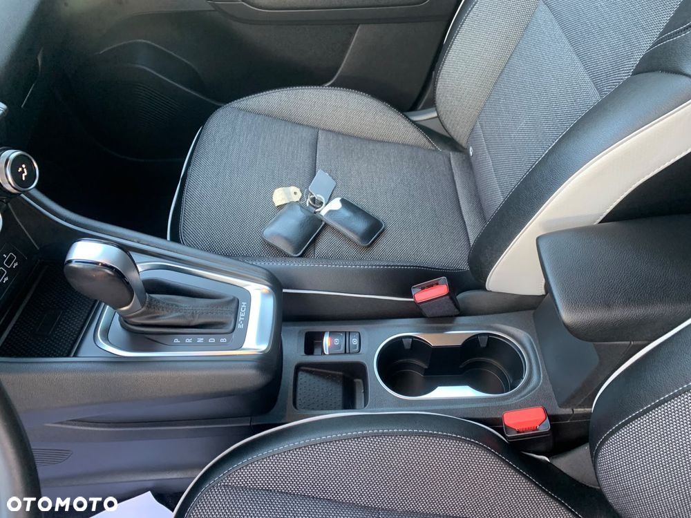 Renault Captur E-TECH Full 145 TECHNO - 19