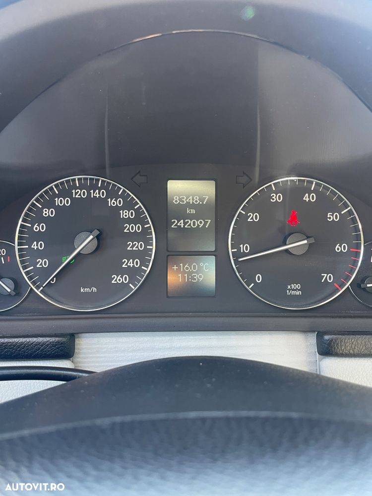Mercedes-Benz C 180 Kompressor - 9