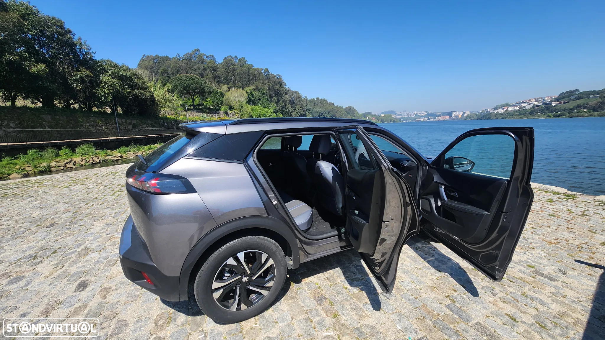 Peugeot 2008 1.5 BlueHDi Allure - 8