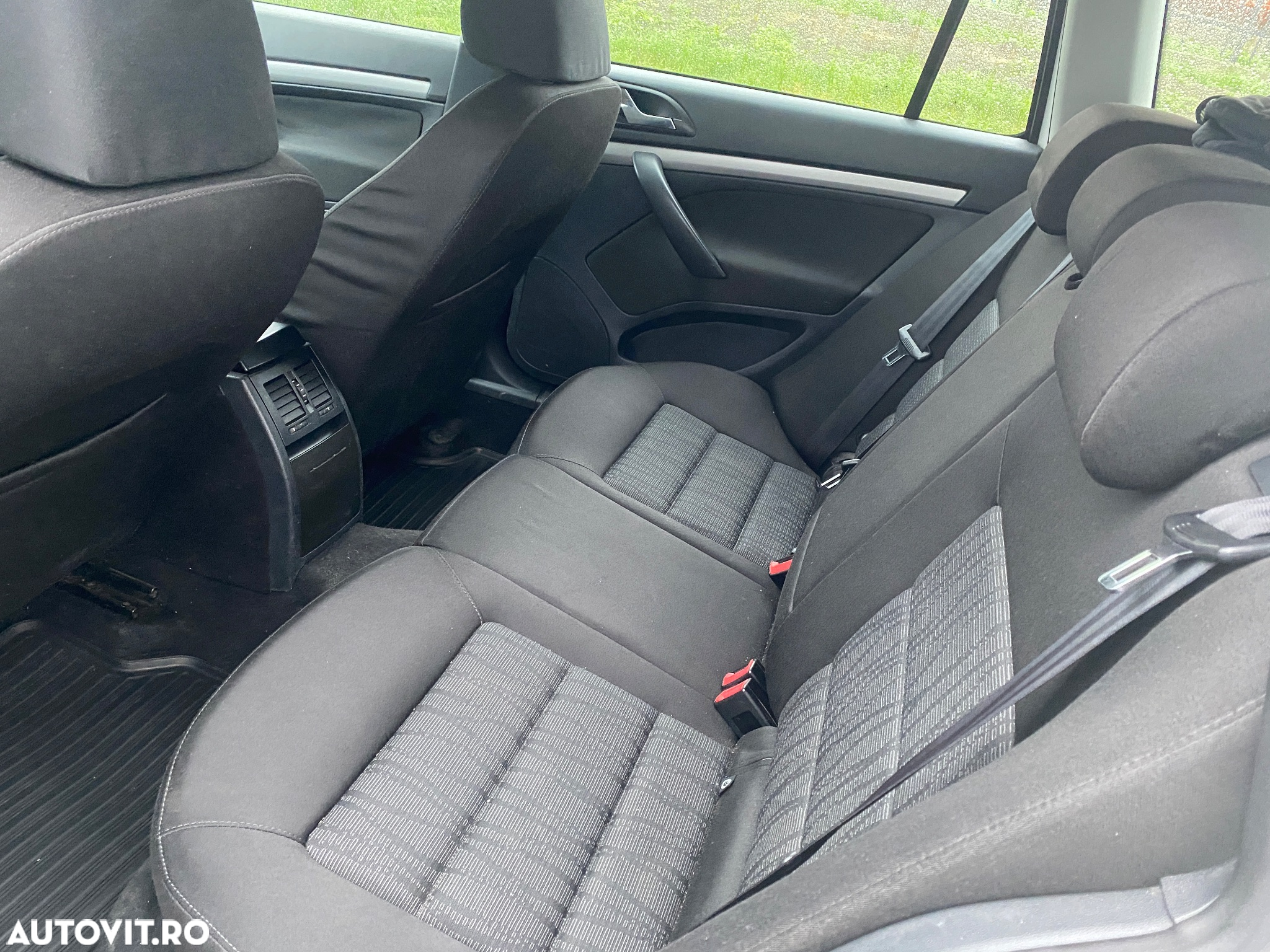 Skoda Octavia Combi 2.0 TDI DPF Ambient 4x4 - 12