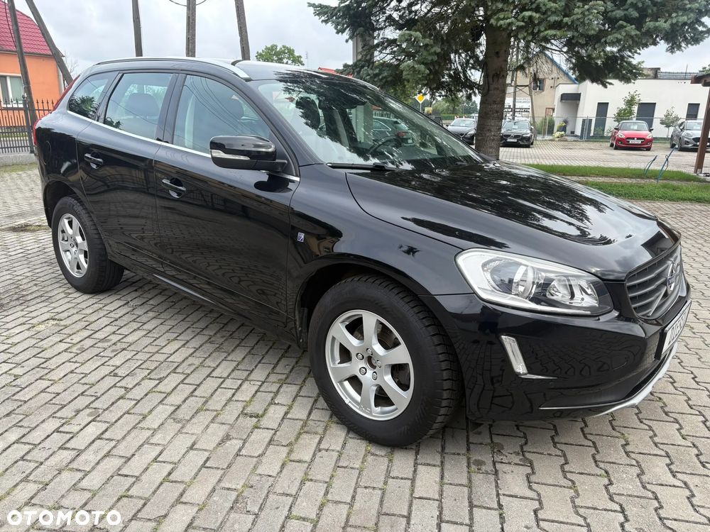 Volvo XC 60 D3 Drive-E Ocean Race - 9