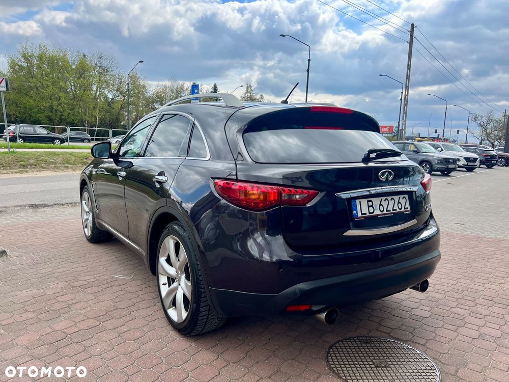 Infiniti Q70 3.0d S Premium - 6