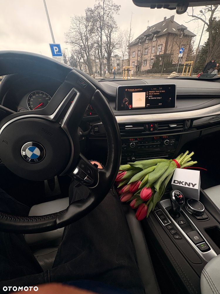 BMW X6M - 11