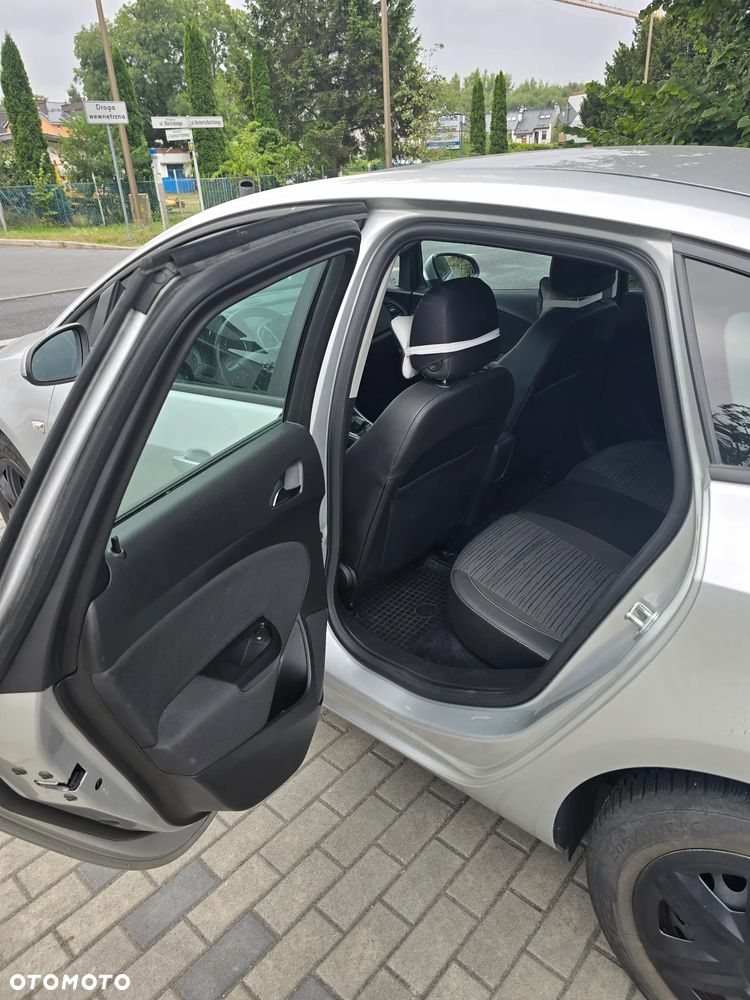 Opel Astra 1.4 T EU6 - 17