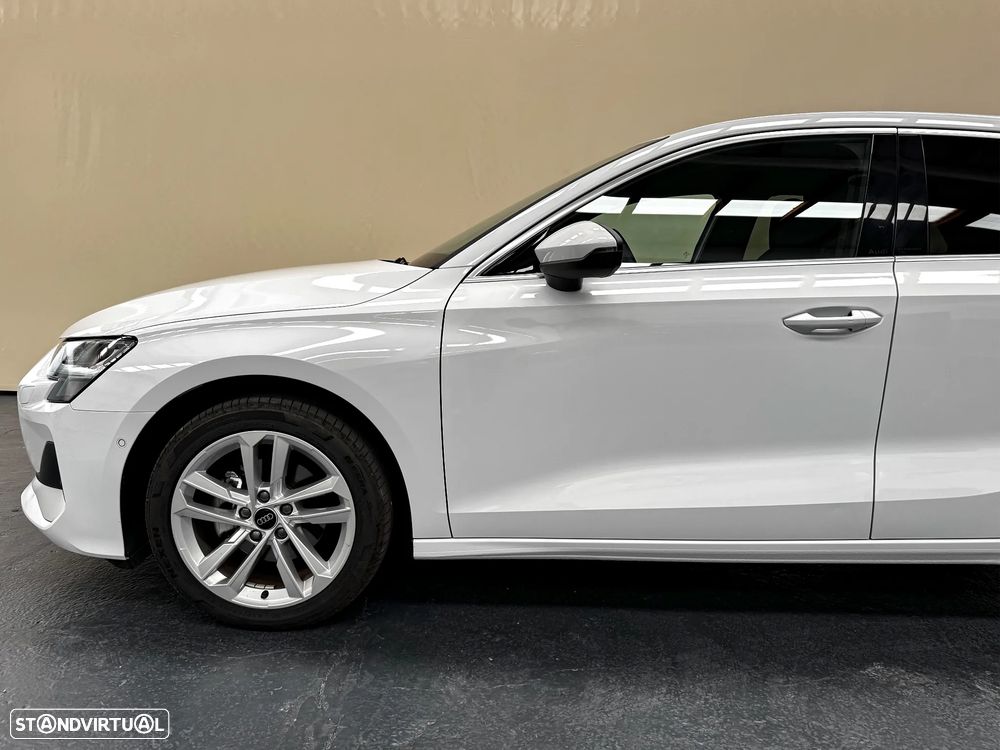 Audi A3 Sportback 30 TFSI Advanced S tronic - 4