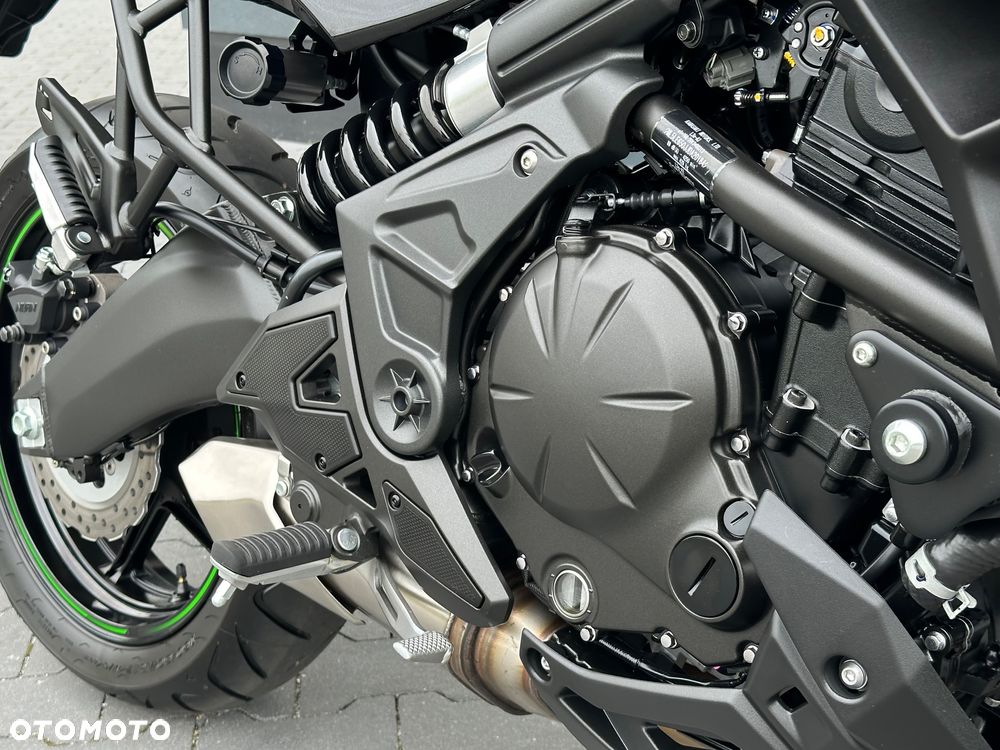 Kawasaki Versys 650 - 20