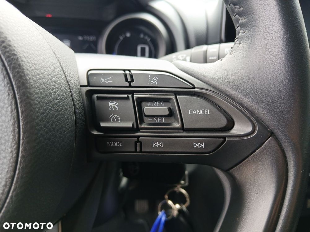Toyota Yaris Cross Hybrid 1.5 Comfort - 25