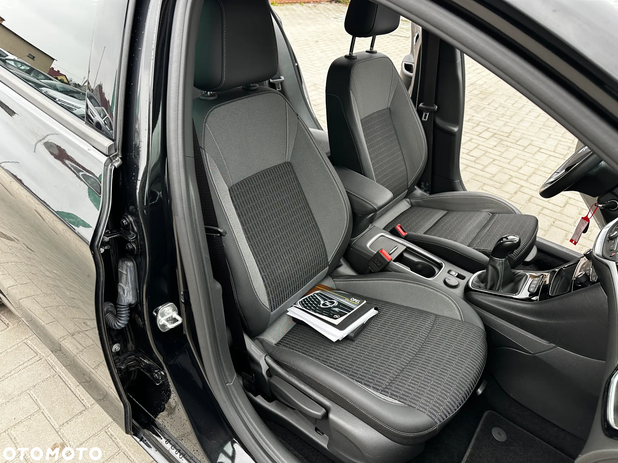 Opel Astra - 25