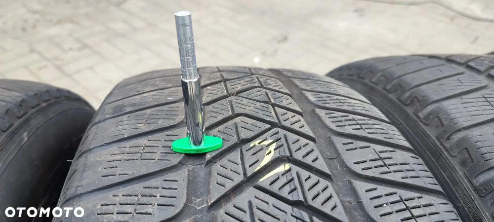 OPONY ZIMOWE 235/60R18 103H PIRELLI SCORPION WINTER (1222) ZIMA 4 mm 4 SZTUKI KOMPLET - 9
