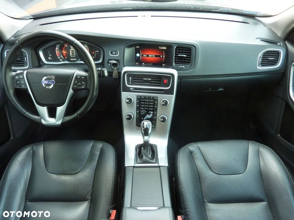 Volvo V60 - 17