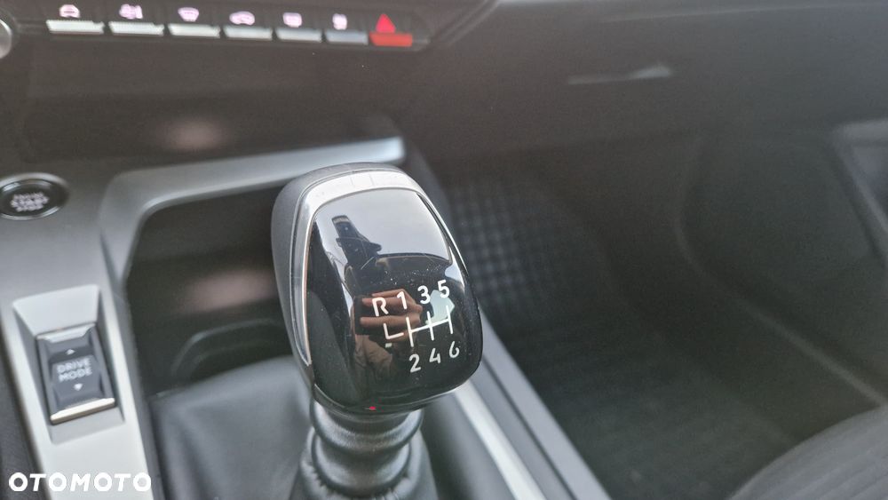 Peugeot 308 1.5 BlueHDi Active Pack S&S - 15