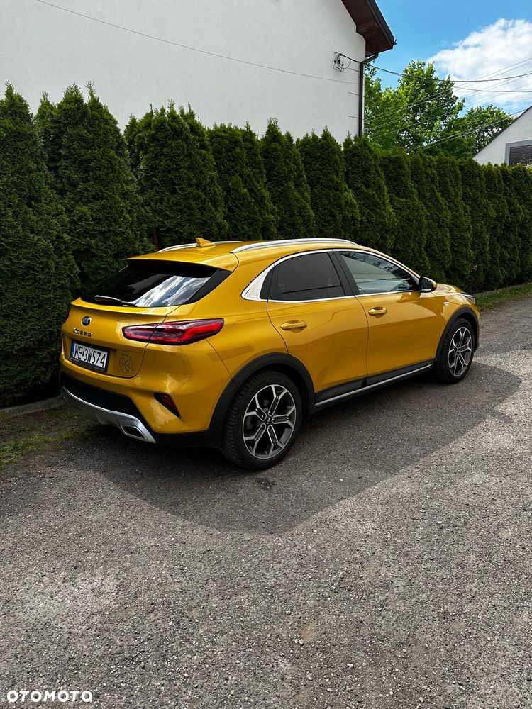 Kia XCeed 1.5 T-GDI M DCT - 4