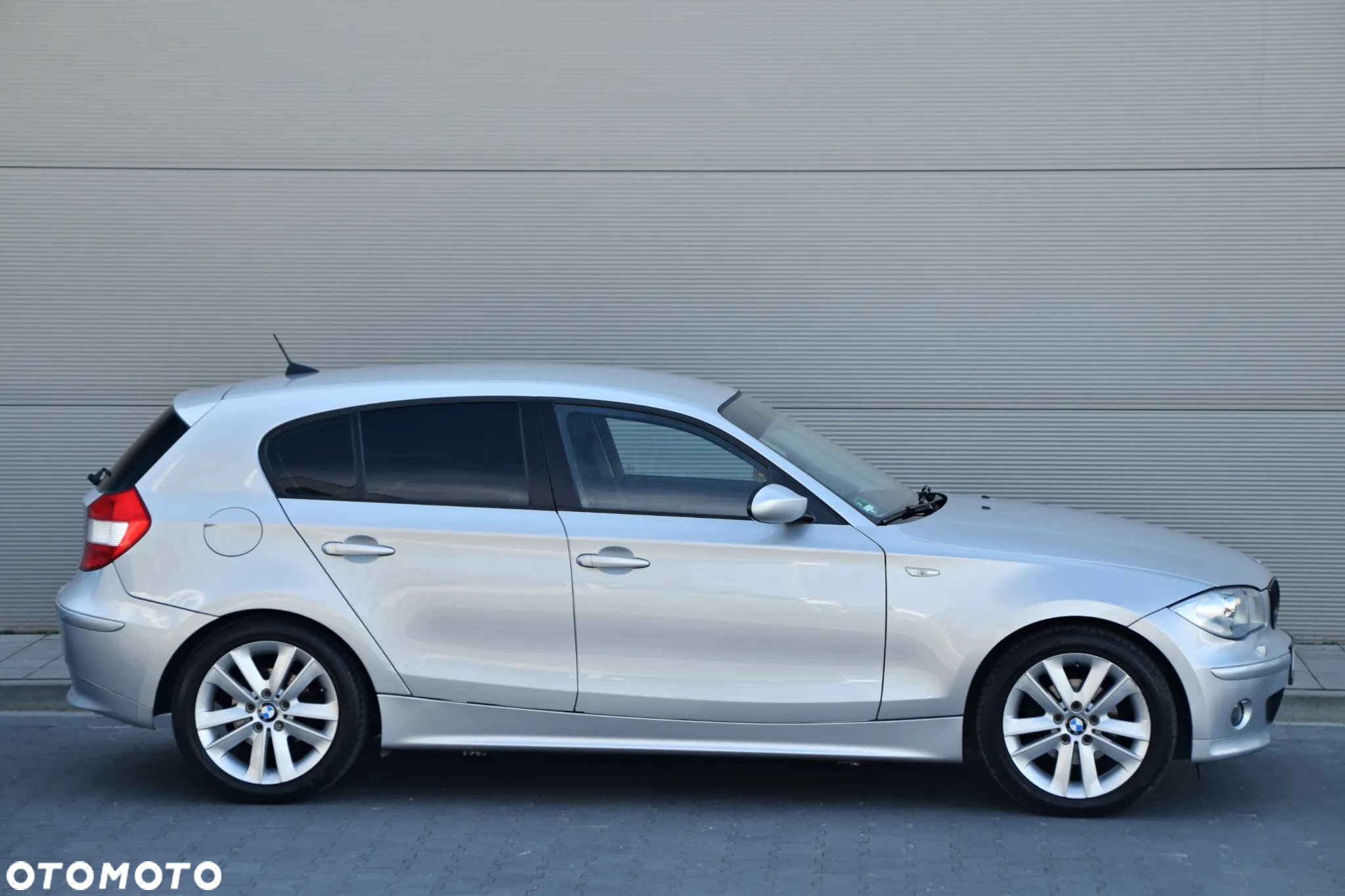 BMW Seria 1 116i - 10