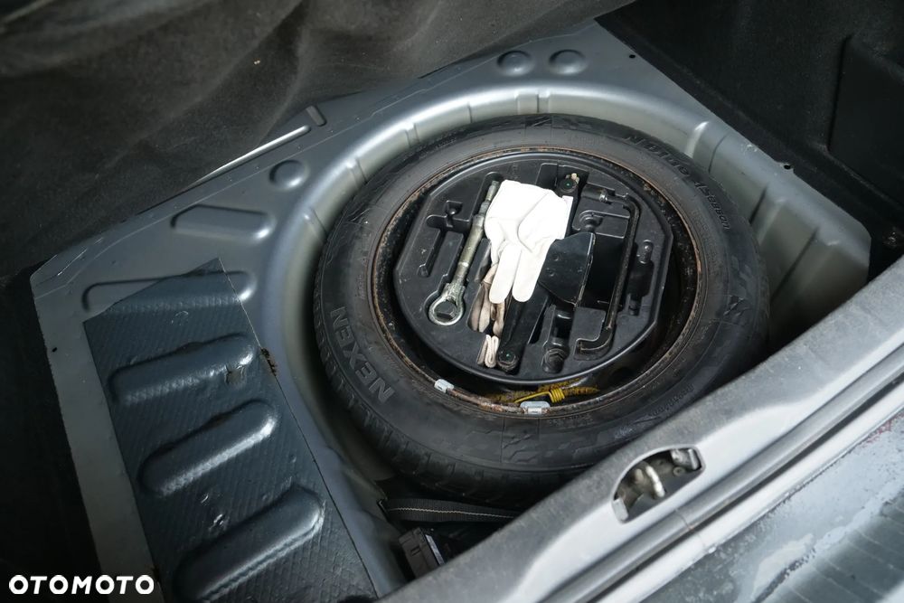 Citroën C4 1.6 16V VTR - 14