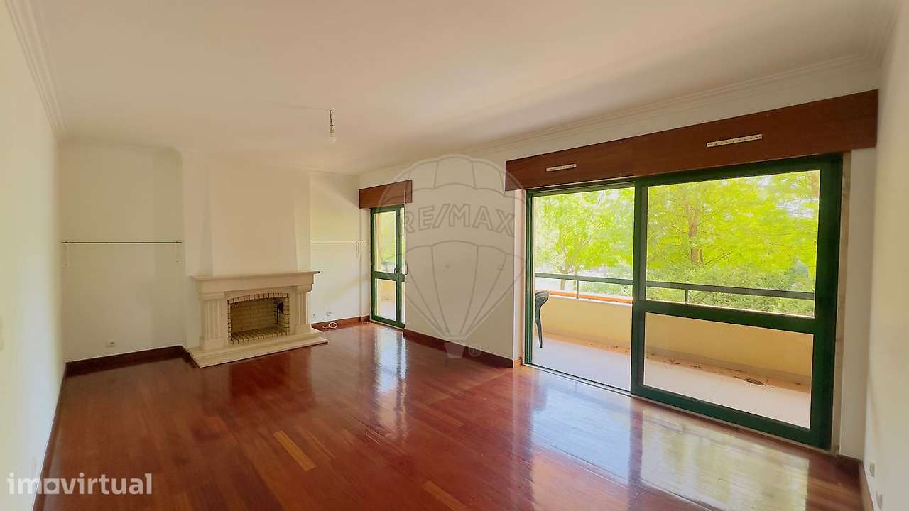 Apartamento T2 para arrendamento - Grande imagem: 2/27