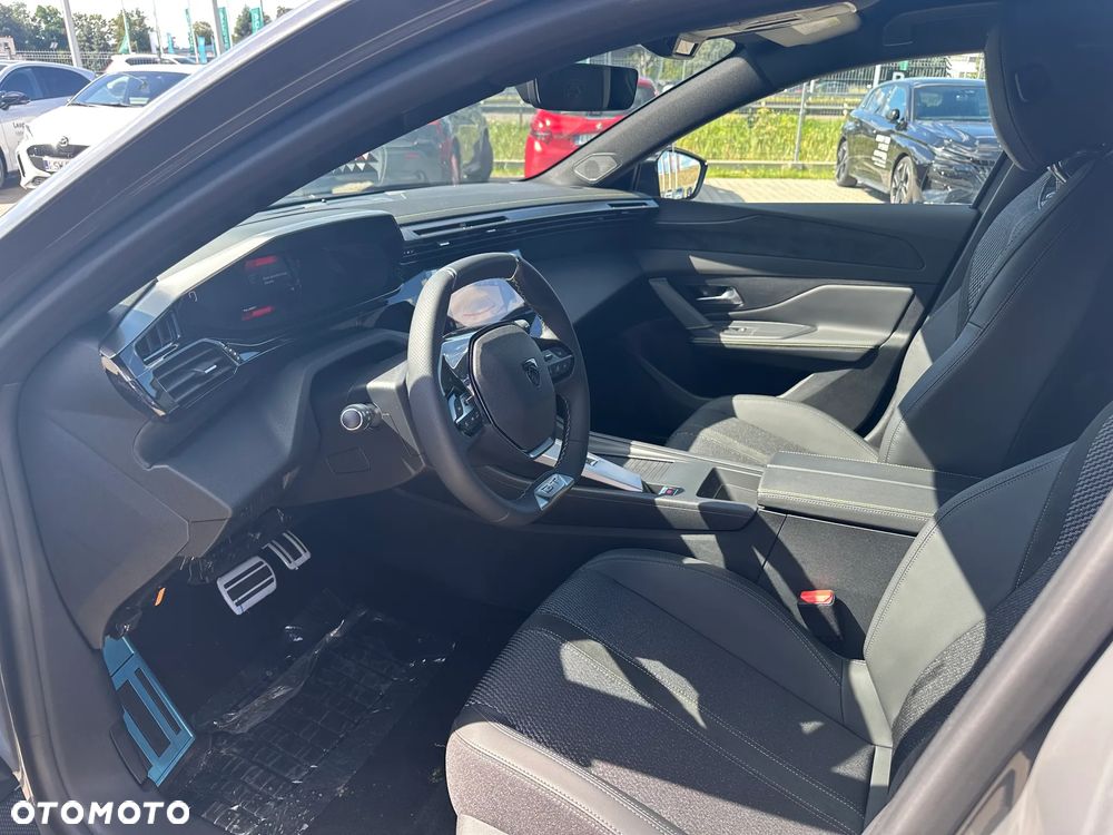 Peugeot 408 1.2 PureTech mHEV GT S&S e-DSC6 - 10