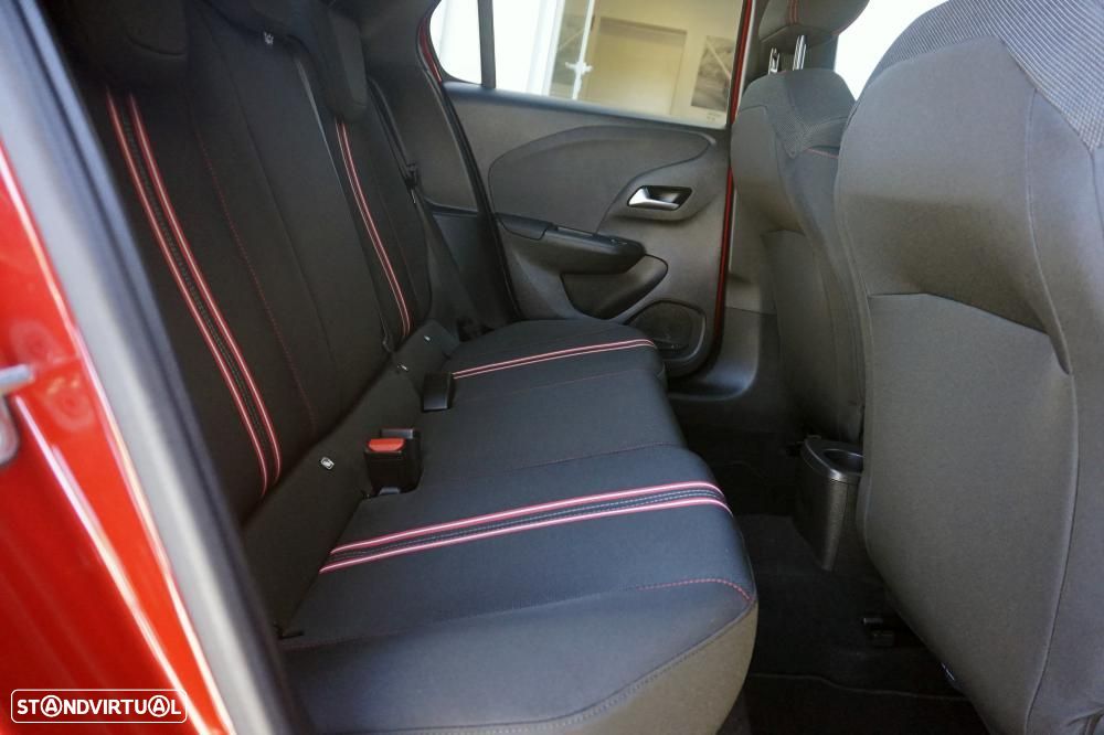 Opel Corsa 1.2 T GS - 5